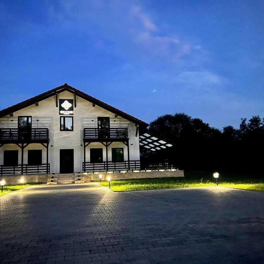 Casa Cu Flori Maramures Baia Mare Exterior photo